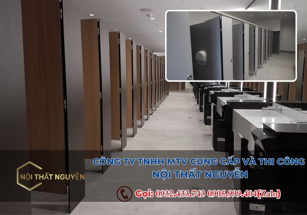 Vách ngăn compact HPL là loại vách ngăn được làm từ các lớp giấy Kraft có phủ lớp HPL (High Pressure Laminate). HPL là một loại vật liệu nhựa chịu nhiệt, chịu lực và chống ẩm rất tốt.