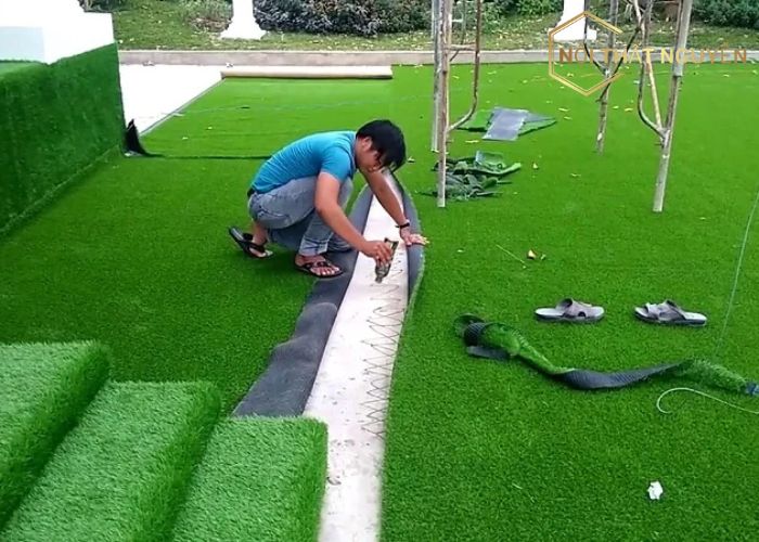 Báo giá thi công thảm cỏ nhân tạo Hội An (3)